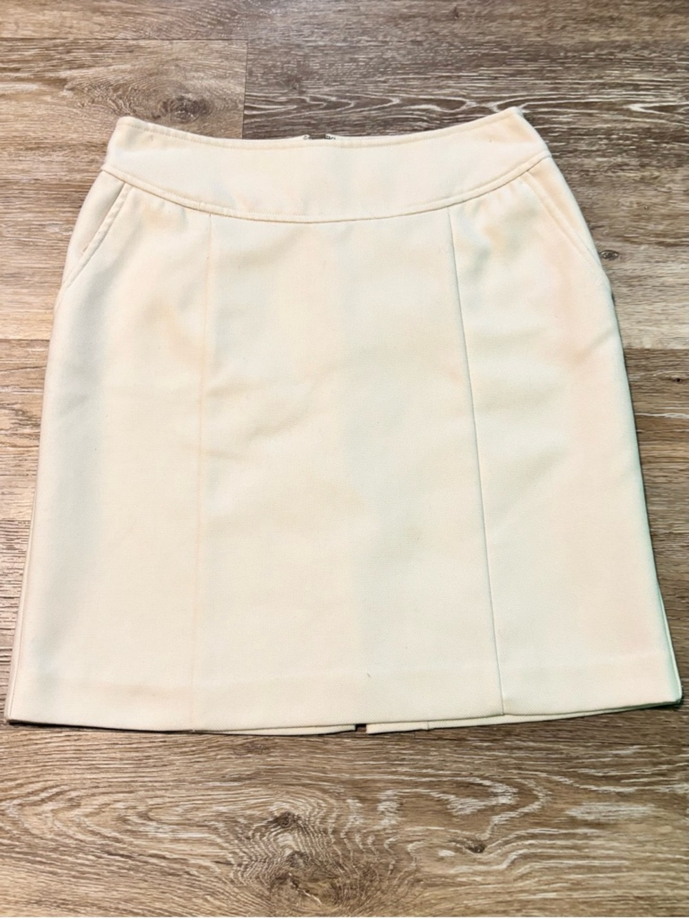 Banana Republic Cream Pencil Skirt